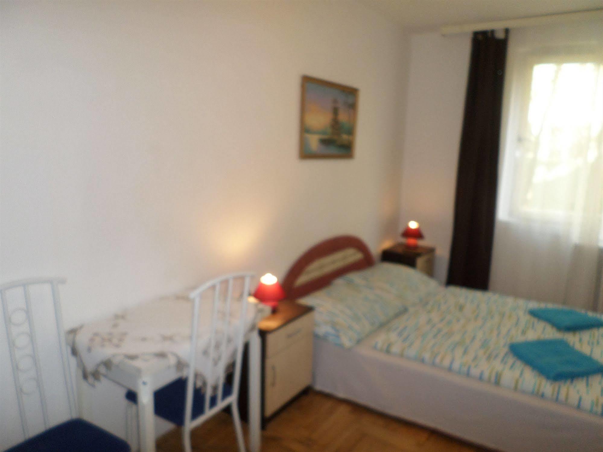 Apartments Leslie ブダペスト エクステリア 写真